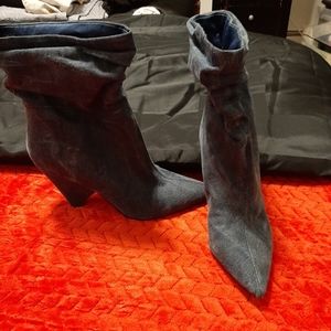 Ankle boots